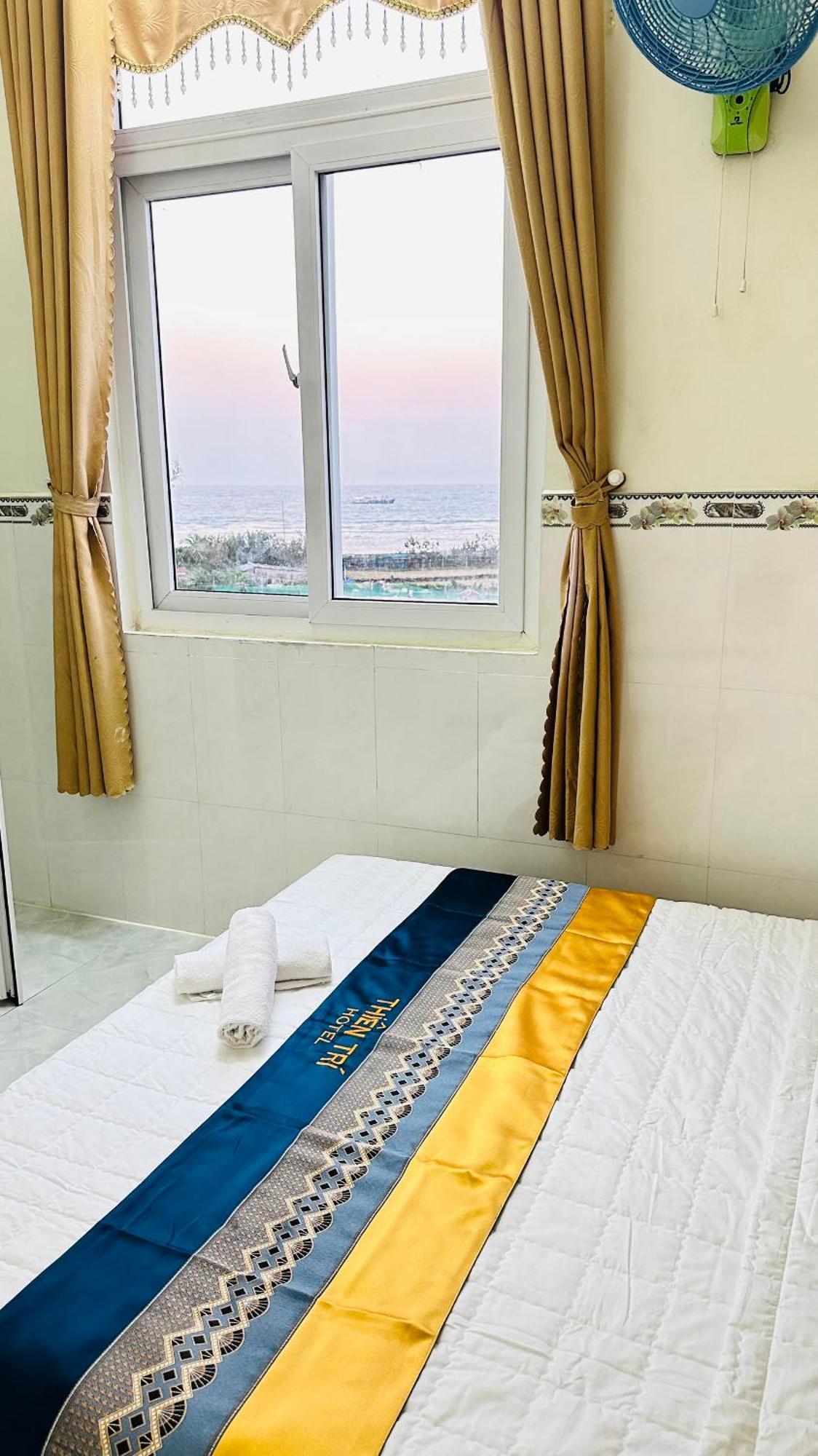 Khach San Thien Tri Ly Son Hotel Buitenkant foto
