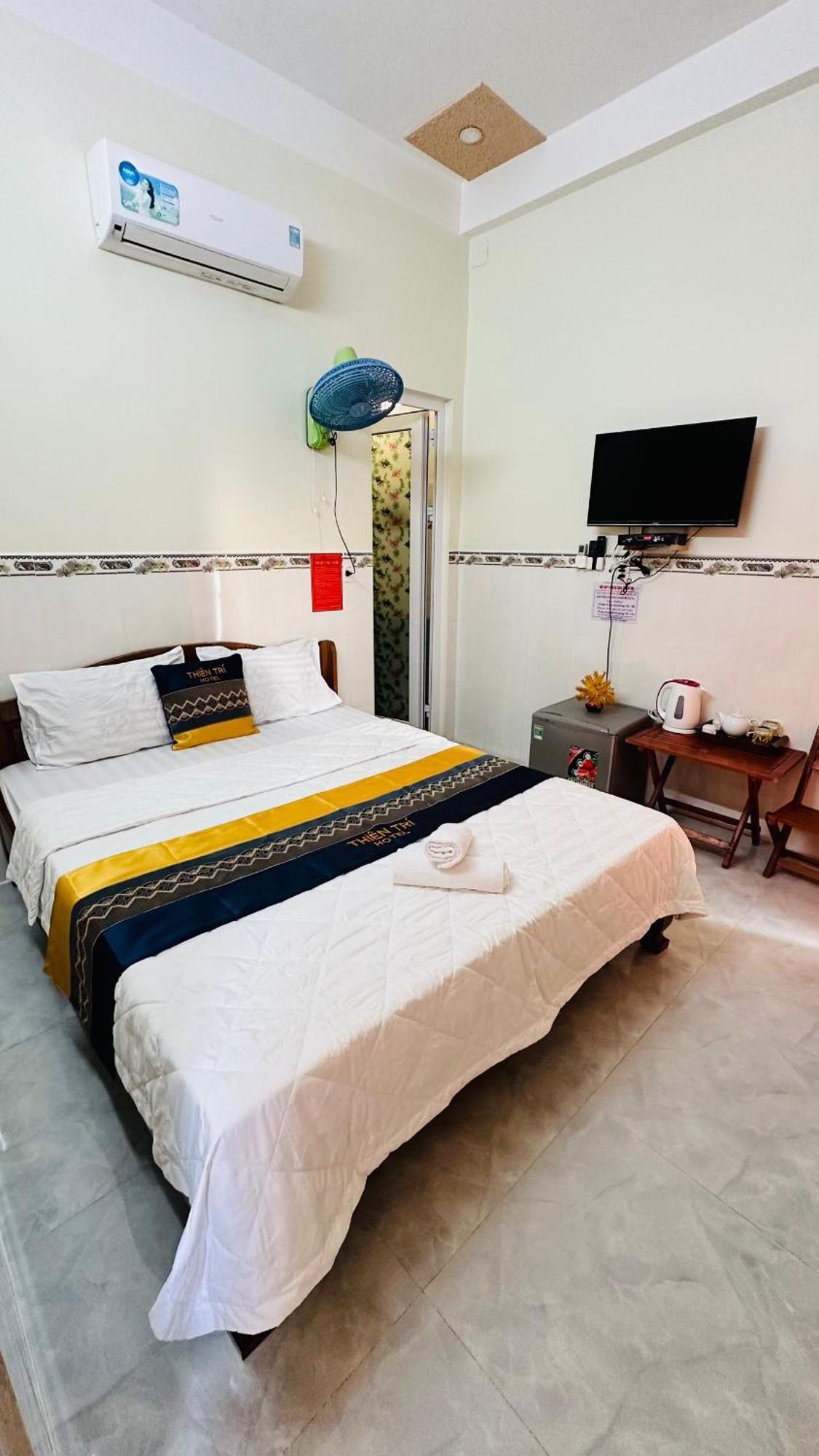 Khach San Thien Tri Ly Son Hotel Buitenkant foto